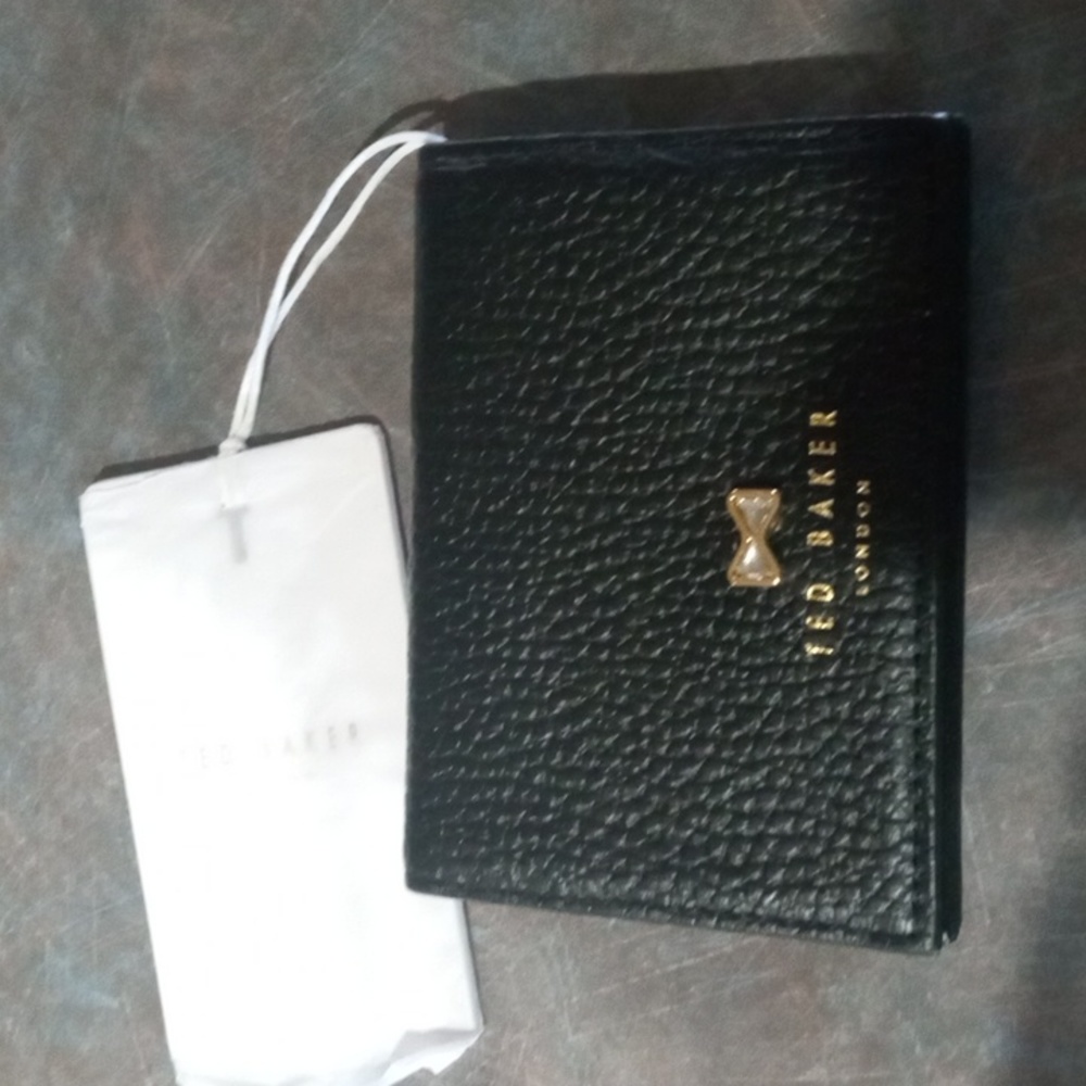Ted Baker Id mini wallet